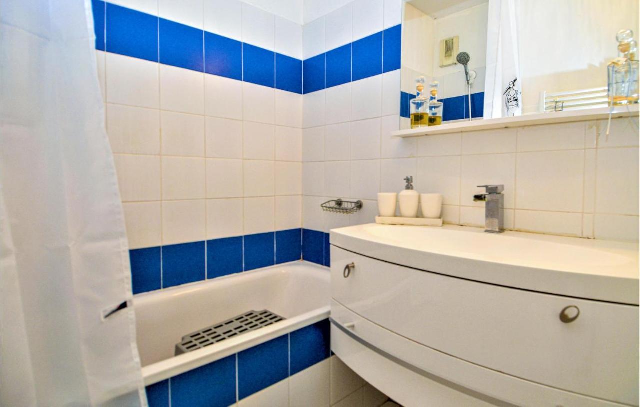 Lovely Apartment In Orange With Kitchen 外观 照片